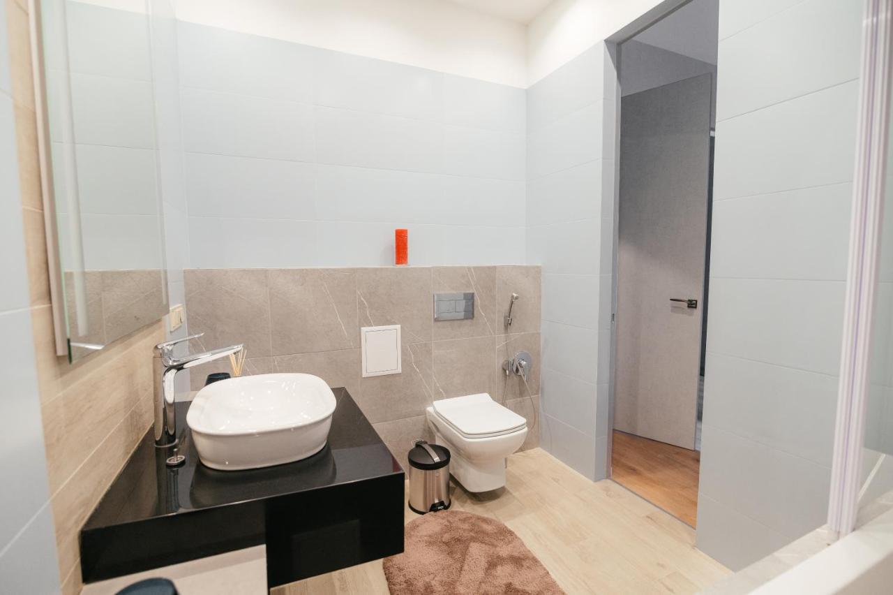 Pearl Premium Apartments 3 Kiev Luaran gambar
