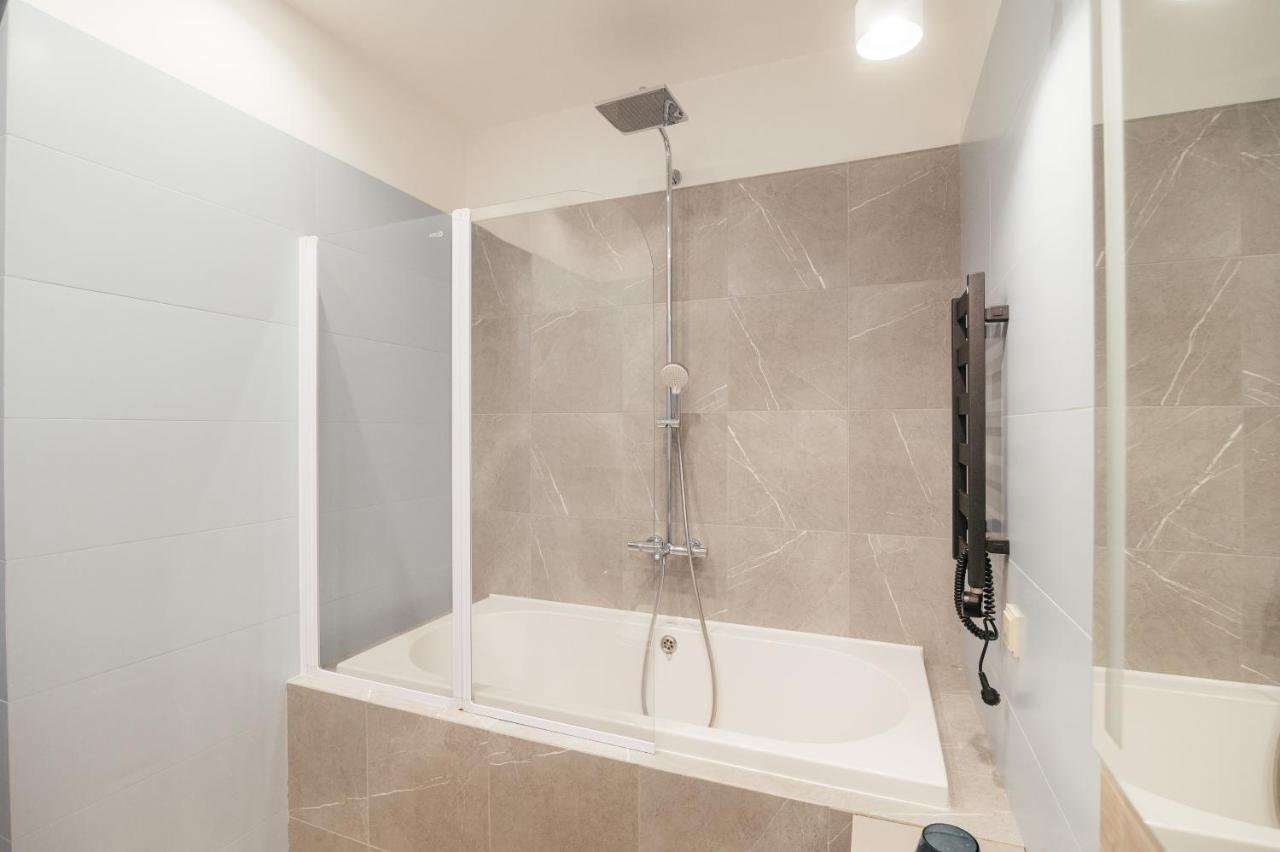 Pearl Premium Apartments 3 Kiev Luaran gambar